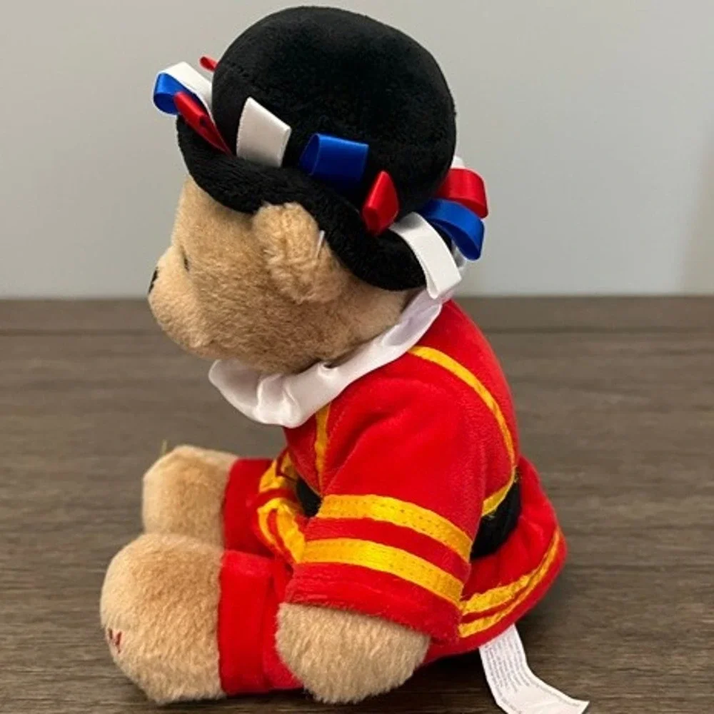 WH Smith London Beefeater Yeoman Warder Teddy Bear Plush Red Uniform Souvenir